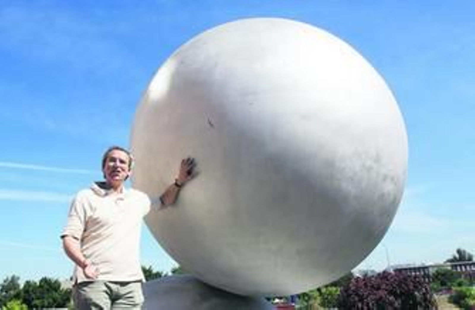 "En la universidad cuanto más mediocre eres más fácil es medrar"