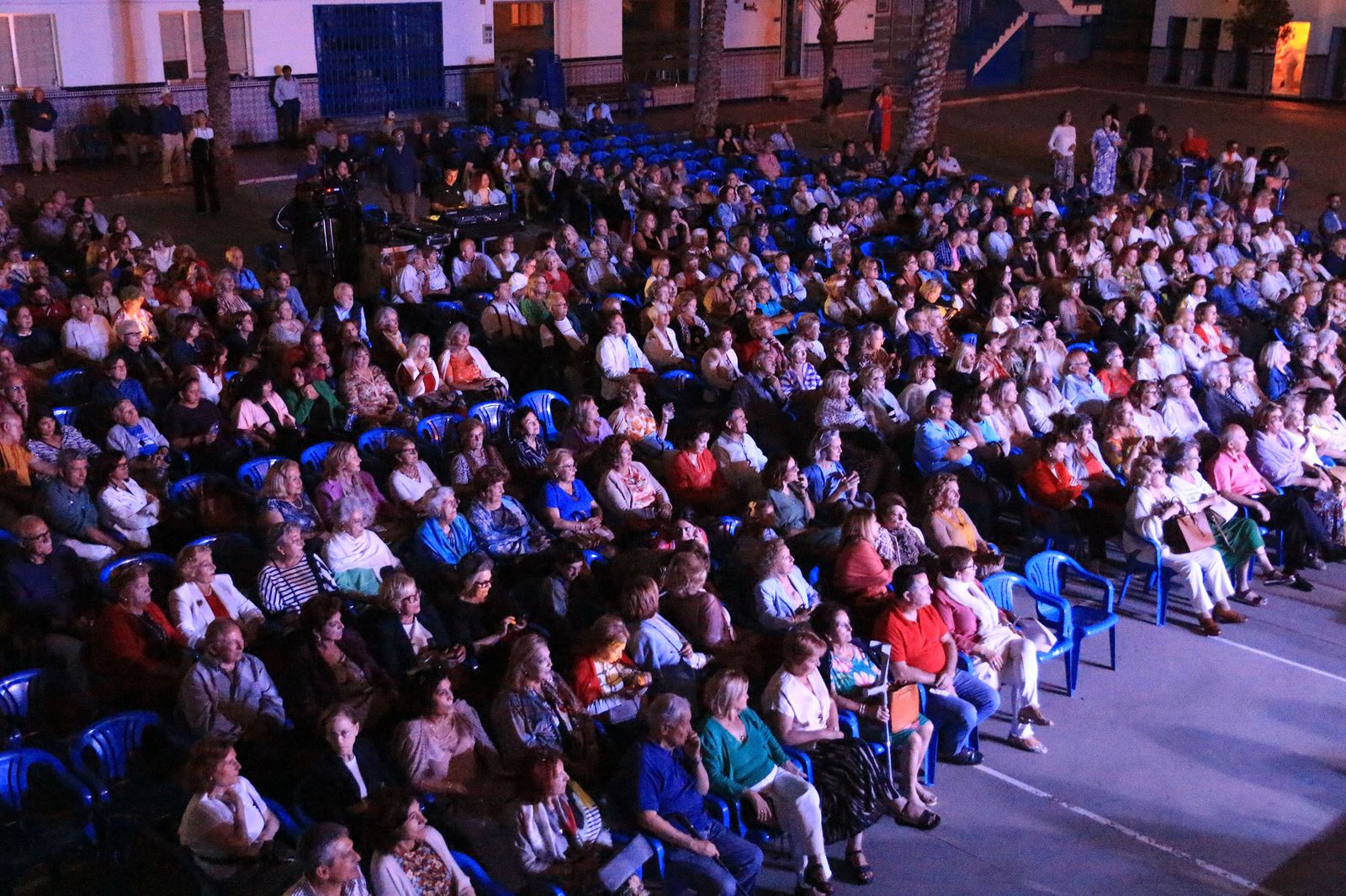 Las imágenes del Festival Enclave de Sol, con Almenara y Albaladre