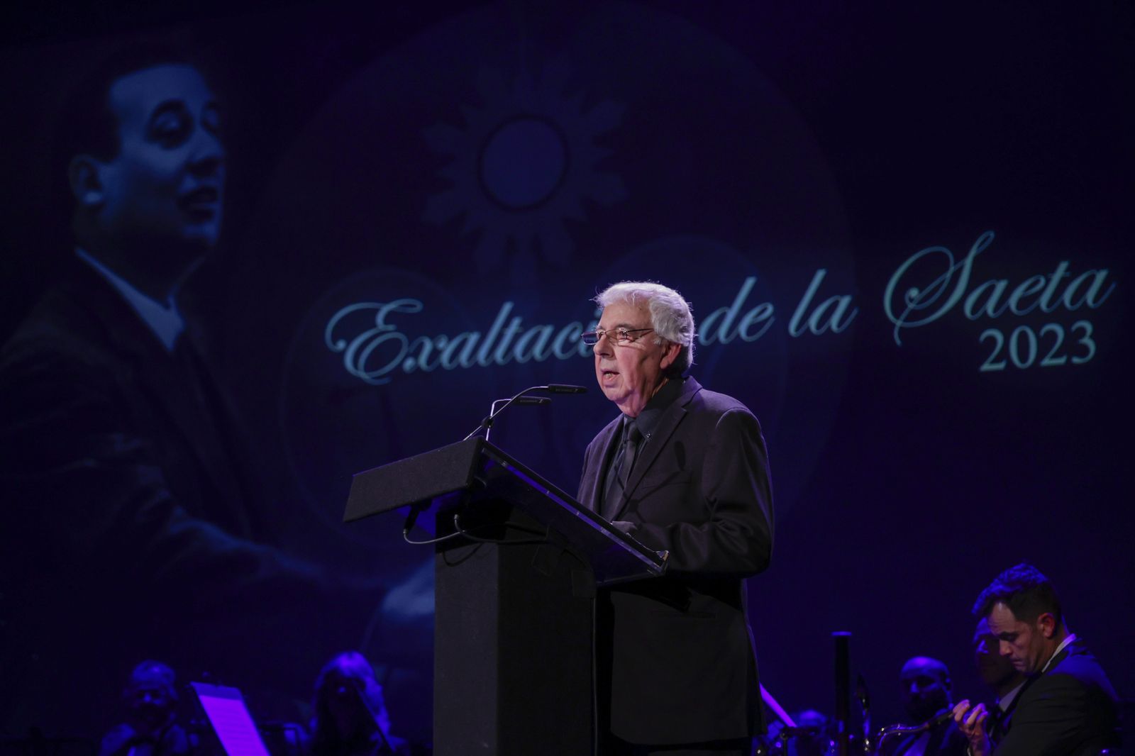 El poeta Joaquín Caro Romero pronuncia el elogio de la saeta.