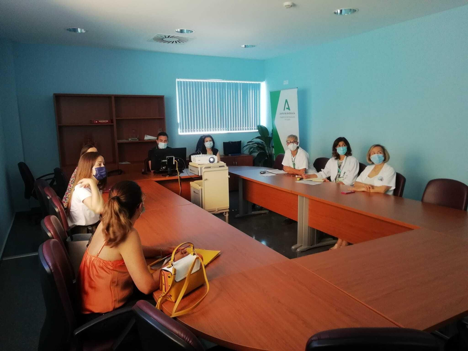 El Hospital de Guadix realiza una recepción para sus nuevos sanitarios