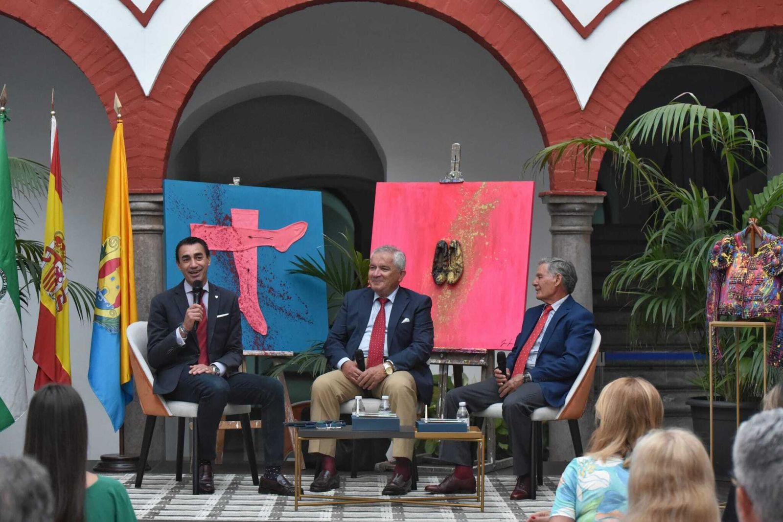 Emilio Trigo, José Luis Galloso y Francisco Ruiz Miguel.