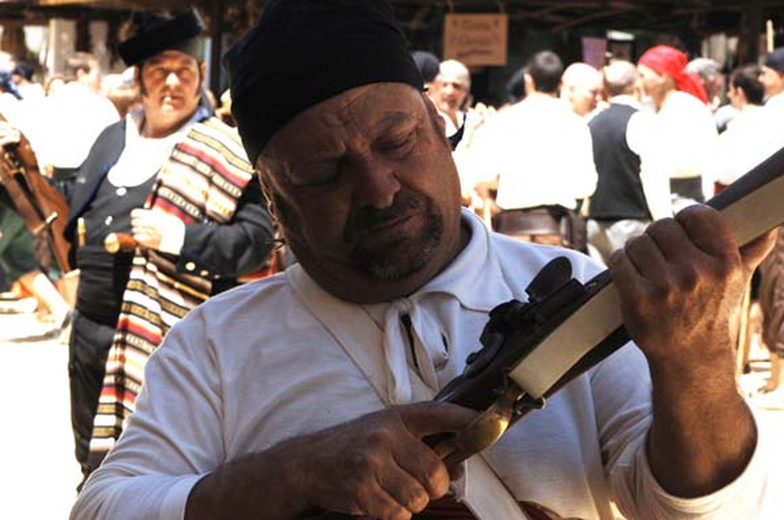 La localidad celebra por todo lo alto y hasta la bandera el bicentenario contra los franceses, nombrando alcalde de las fiestas al ex ministro Manuel Pimentel

Foto: Ramon Aguilar