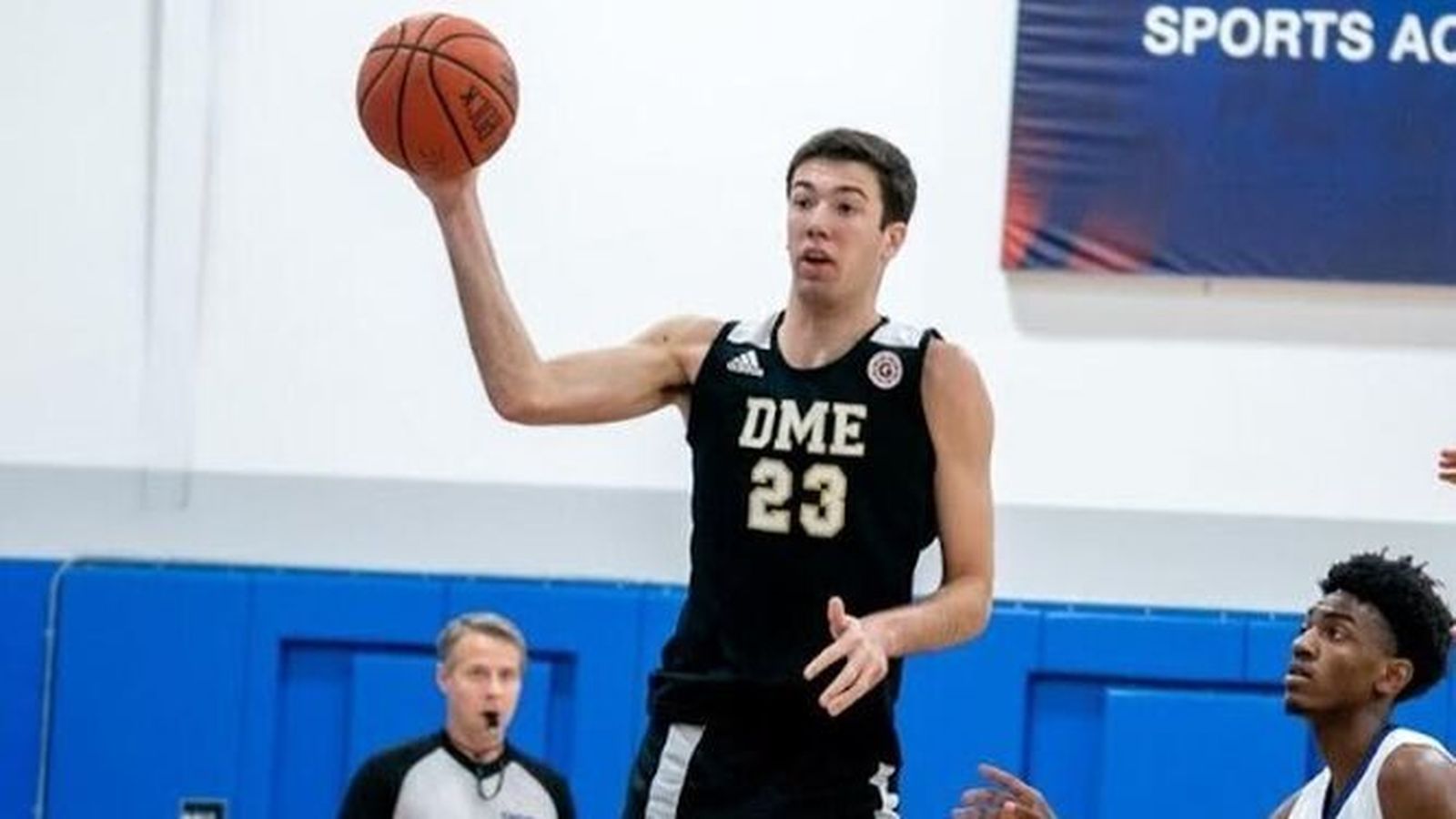 Álvaro Folgueiras, con la DME