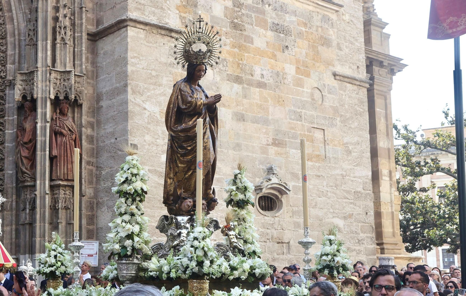 El paso de la Inmaculada. El paso de la Inmaculada.