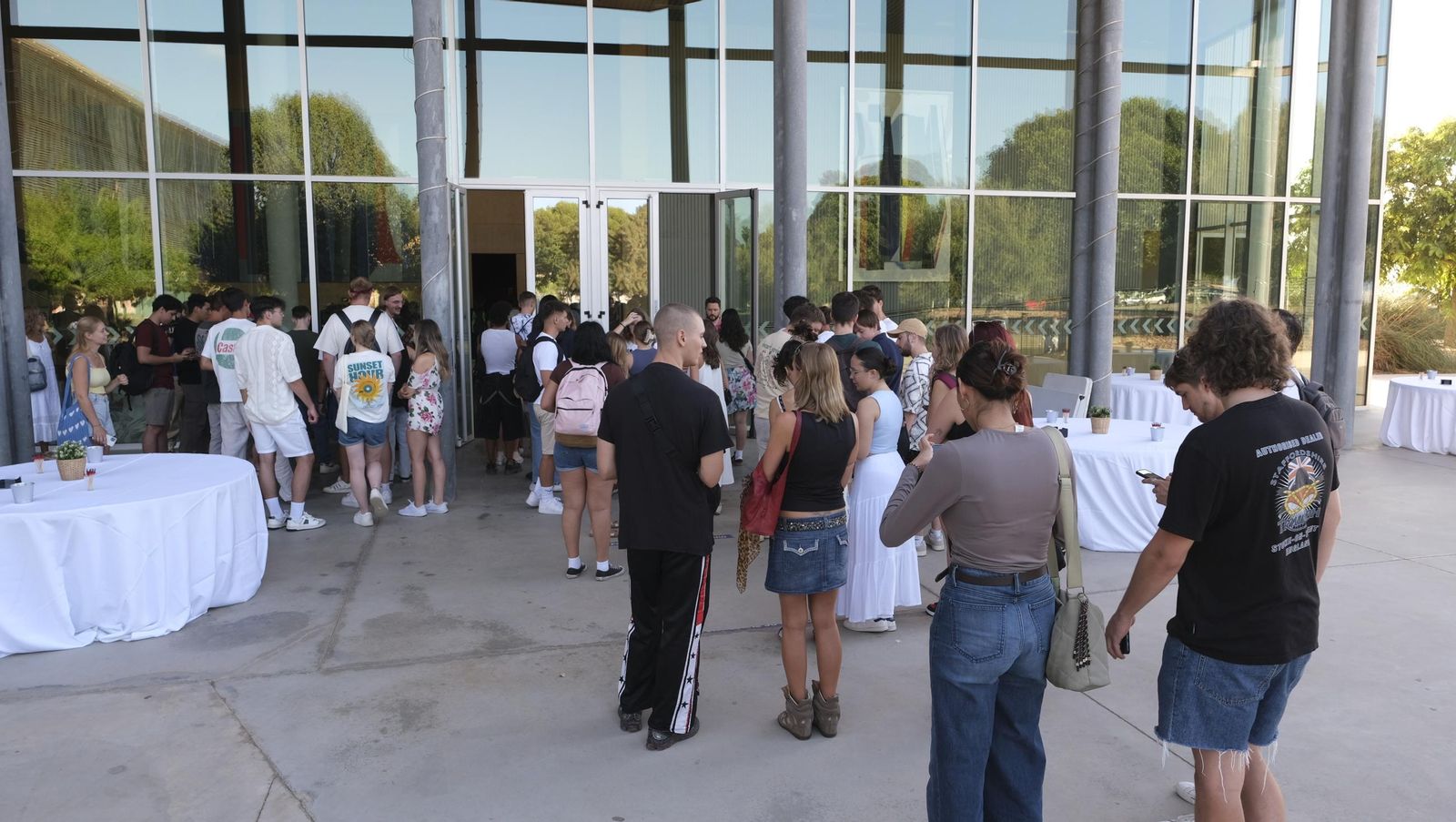 Recepción a los estudiantes extranjeros en la Universidad de Almería-UAL, en imágenes