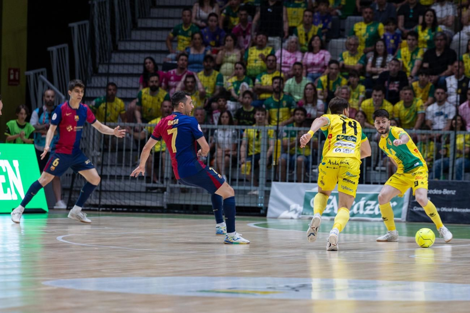 El triunfo del Barça ante el Jaén FS en el Olivo Arena
