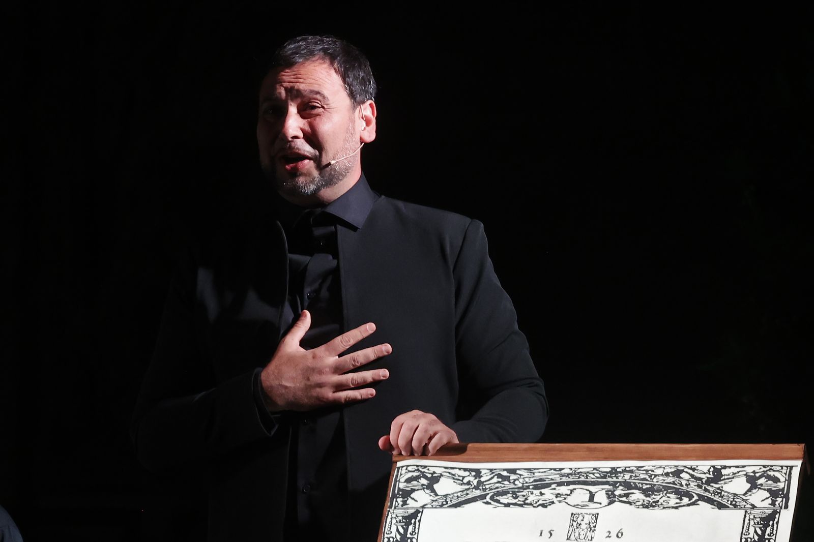 El espectáculo de José Valencia en imágenes