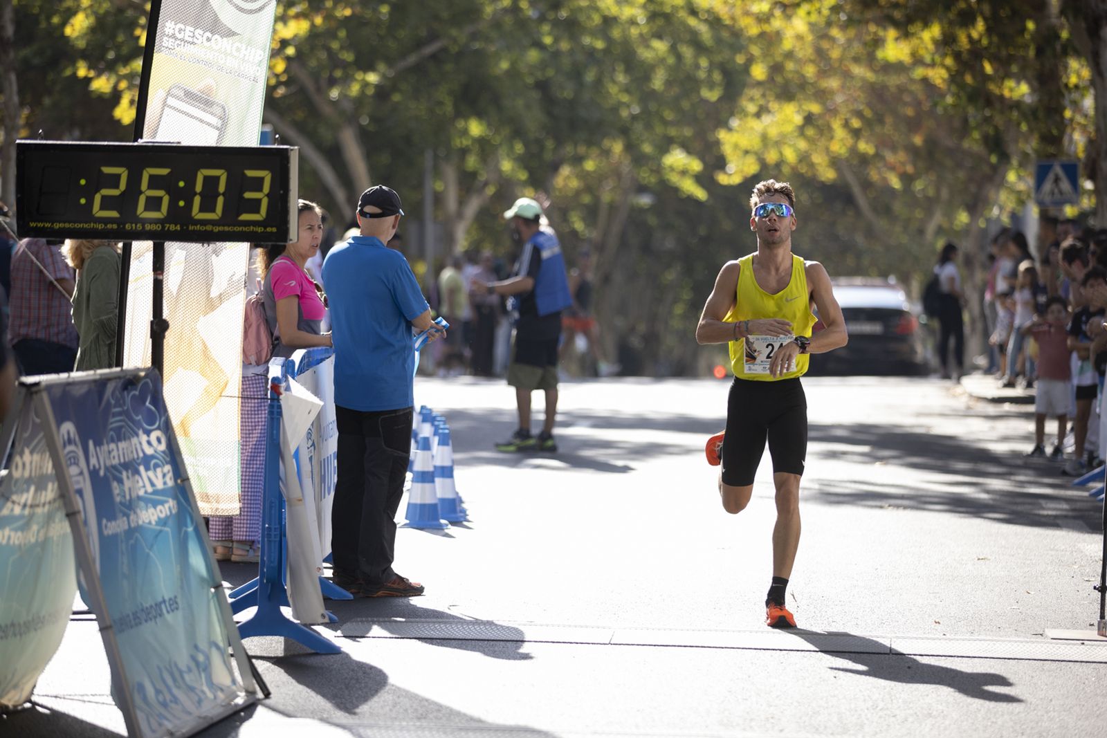Imágenes de la 36º edición de la Vuelta a Huelva