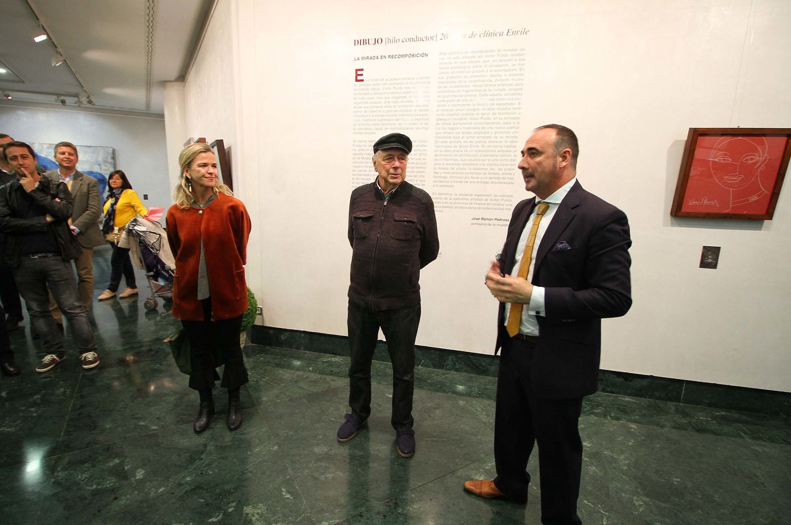 Imágenes de la exposición de Víctor Pulido '(Hilo conductor). 20 años de Clínica Enrile'.