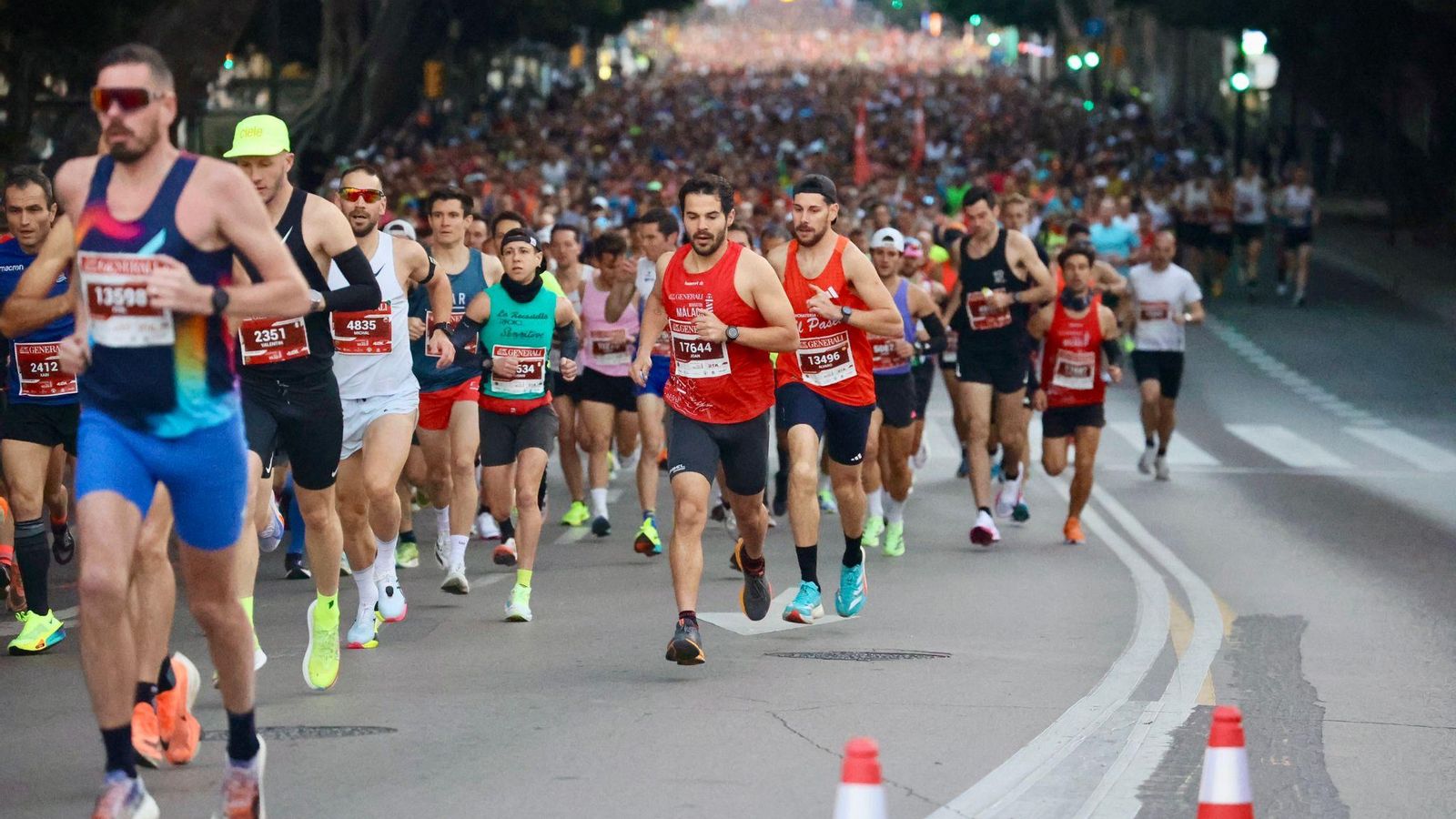 Las mejores fotos de la Maratón de Málaga 2024