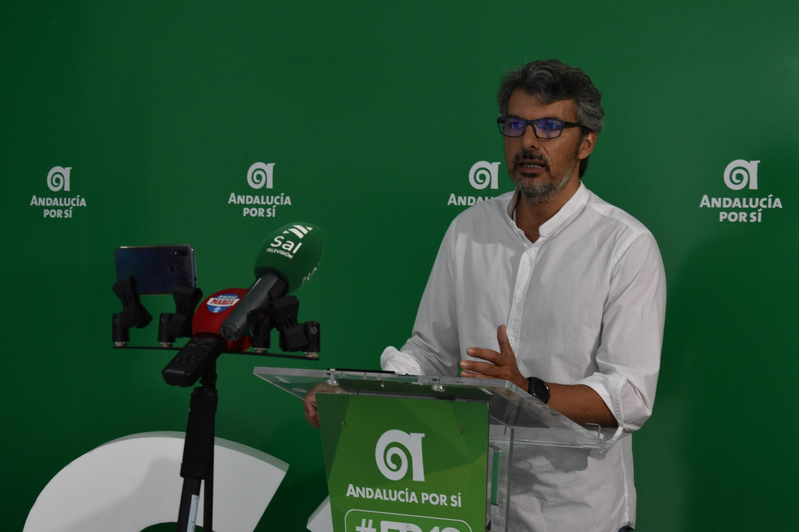 Fran Romero, durante su comparecencia ante los medios.