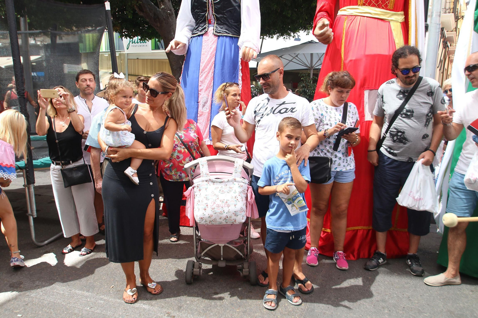 Fotogalería de la inauguración de la feria del mediodía. Feria de Almería 2019