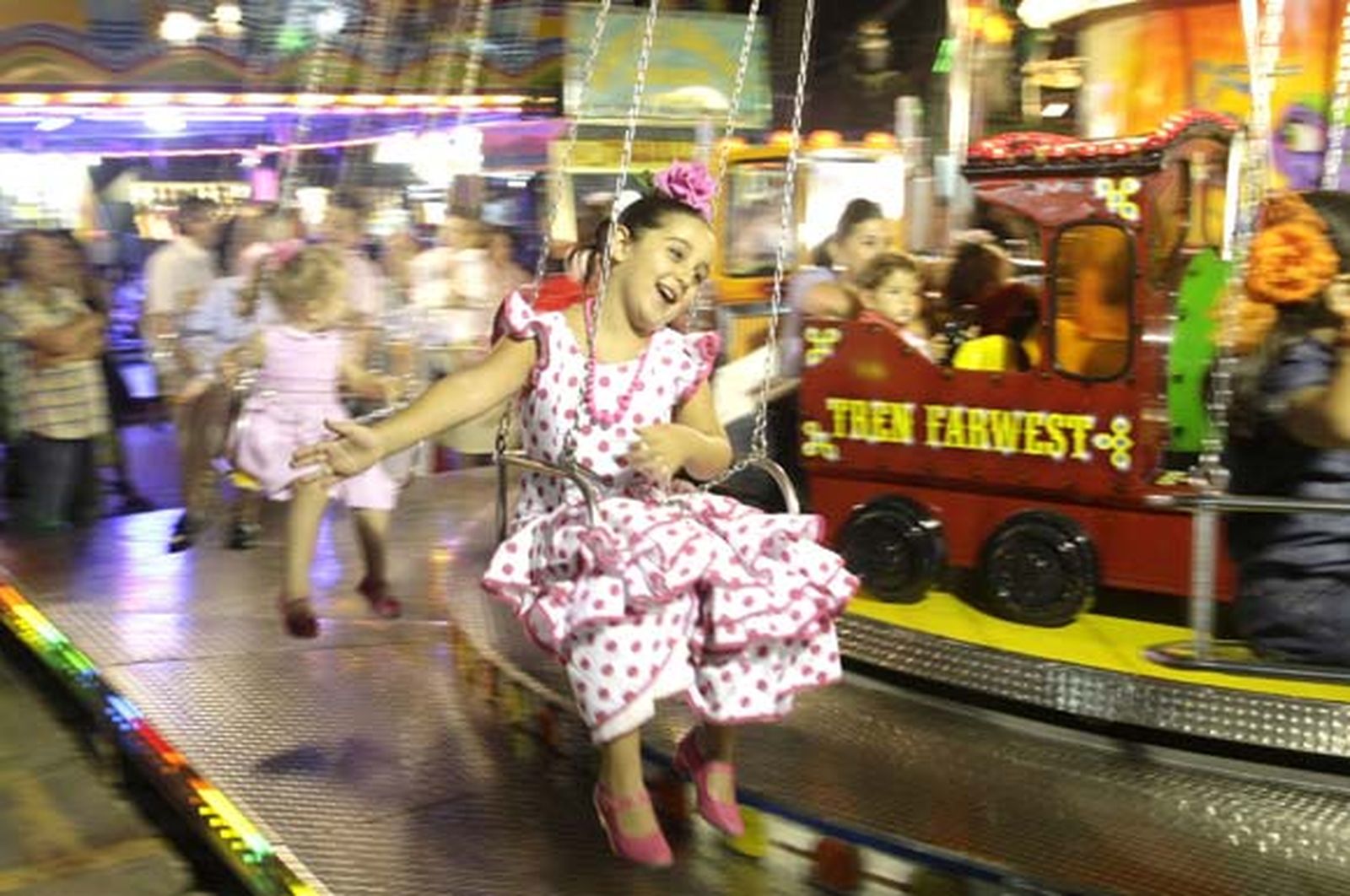 Los campogibraltareños acudieron el domingo a apurar las últimas horas de las fiestas mayores de la ciudad.


Foto: Jose Maria Quiñones
