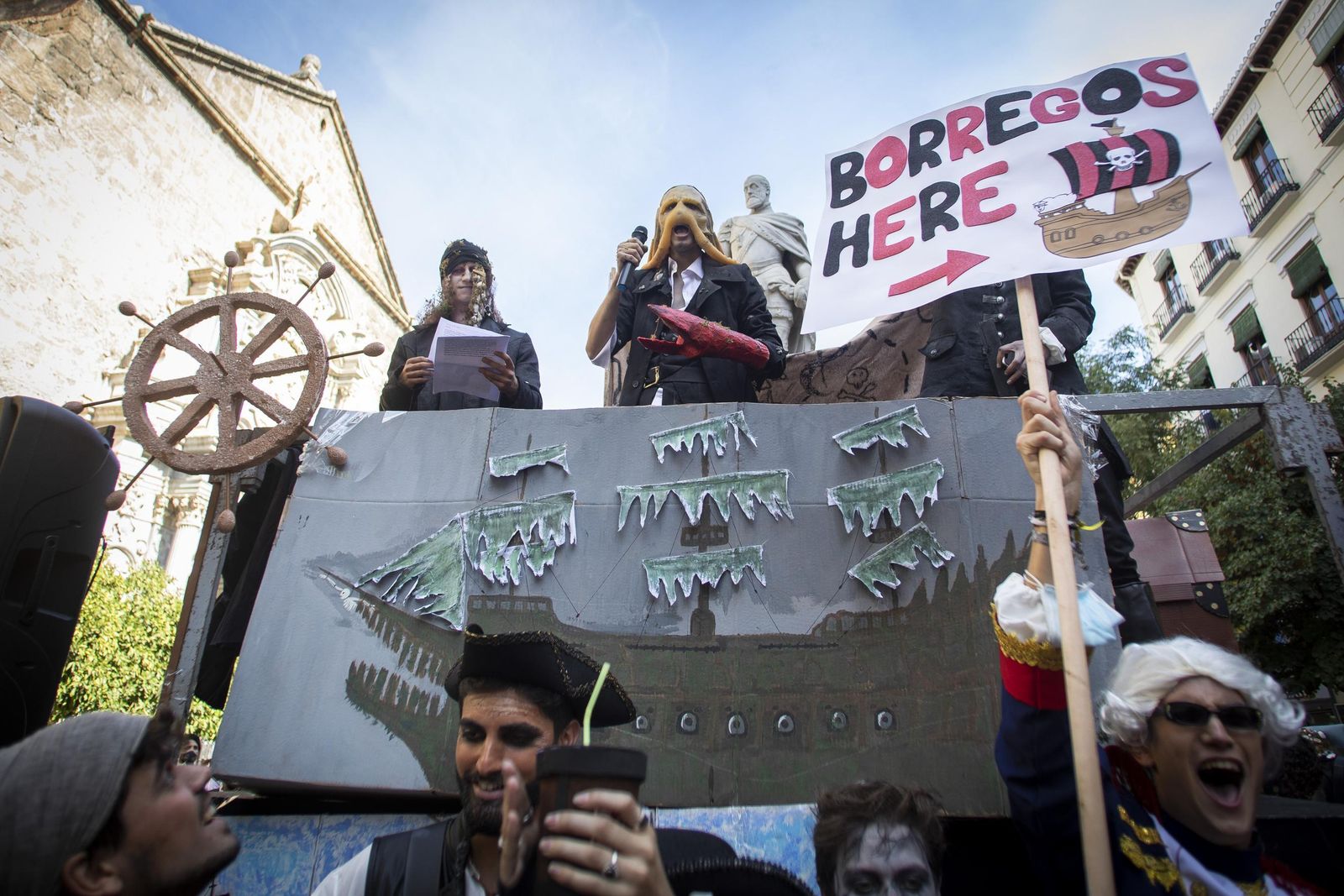 Estudiantes de Medicina celebran San Lucas