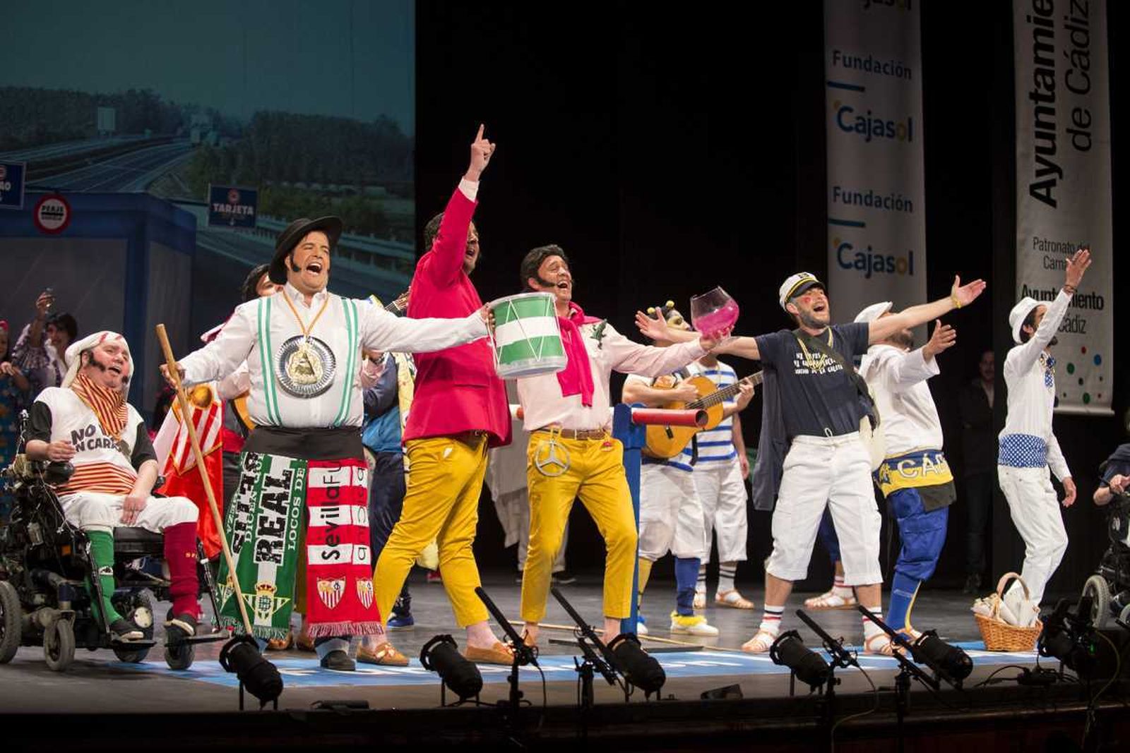 Las imágenes de la decimocuarta función clasificatoria