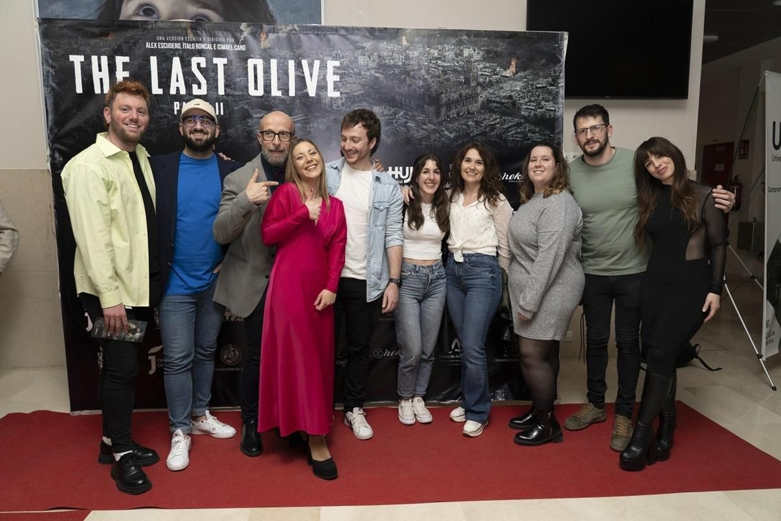 Imágenes de una noche para el recuerdo: así fue la premier de The Last Olive