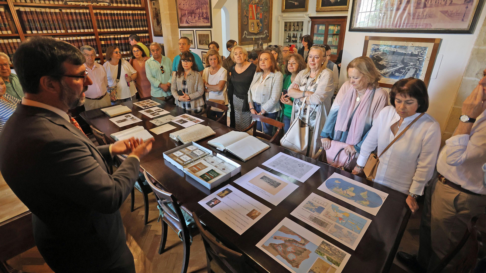 Fundación González Byass celebra el día de los Archivos en Jerez