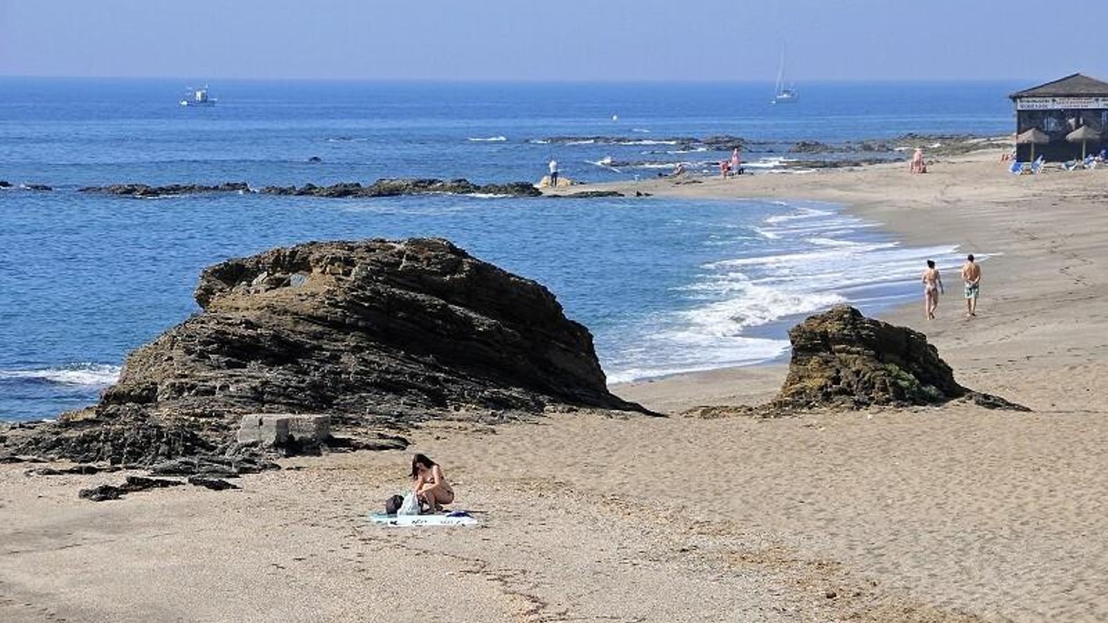 Playamarina en la Cala de Mijas Costa, cerca de donde el general Torrijos llegó para no volver. Playamarina en la Cala de Mijas Costa, cerca de donde el general Torrijos llegó para no volver.