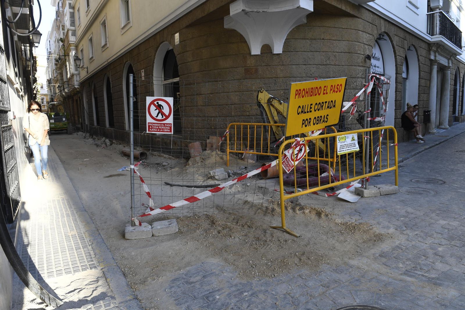 Aspecto que presenta actualmente la calle Santo Cirsto, en su extremo de la Plaza Candelaria.