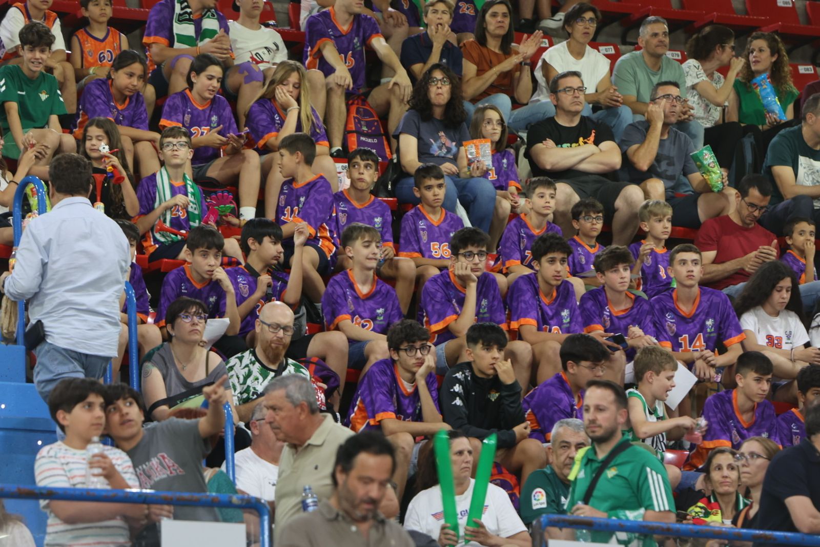 Búscate en el o Betis Granada de baloncesto