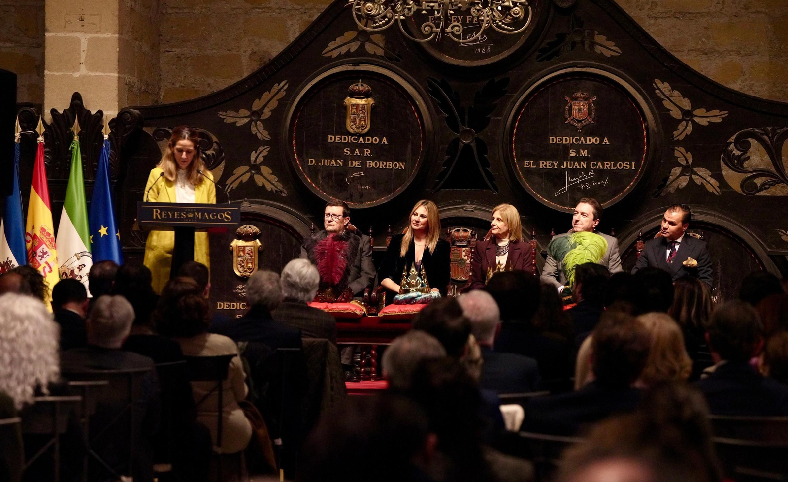 Ana Belén Morillo, Juan Carlos Durán y Antonio Ramírez ya tienen sus coronas de Reyes Magos de Jerez