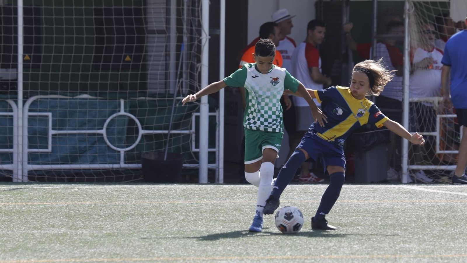 Las fotos del Torneo de alevines en el campo de Los Olivíllos en San Roque