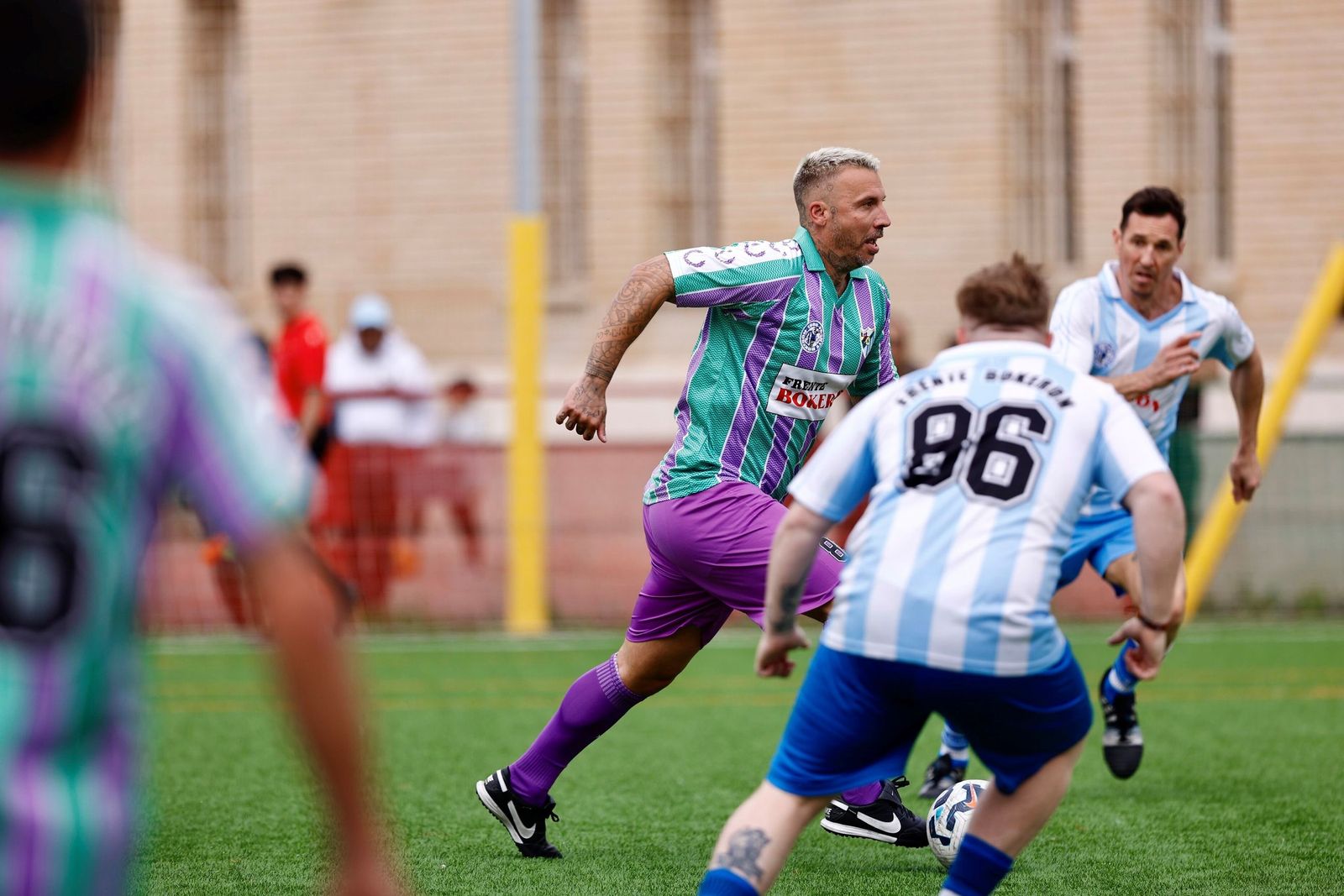 Leyendas del Málaga CF se reúnen en el césped
