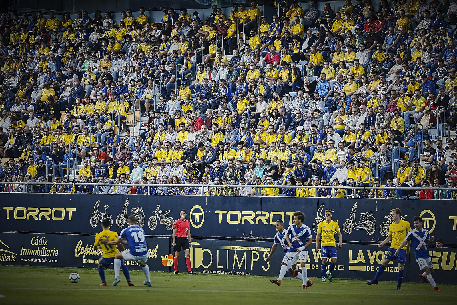 Imágenes del partido Cádiz C.F. - C.D. Tenerife