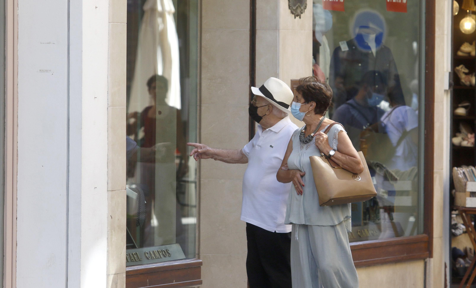Las calles de Córdoba se llenan tras la época estival