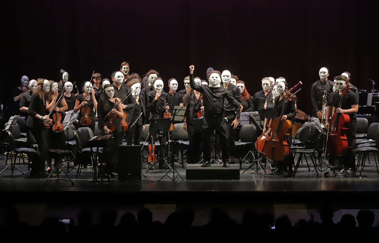 Fotos del acto inaugural de la XVI Algeciras Fantástika en el Teatro Florida de Algeciras