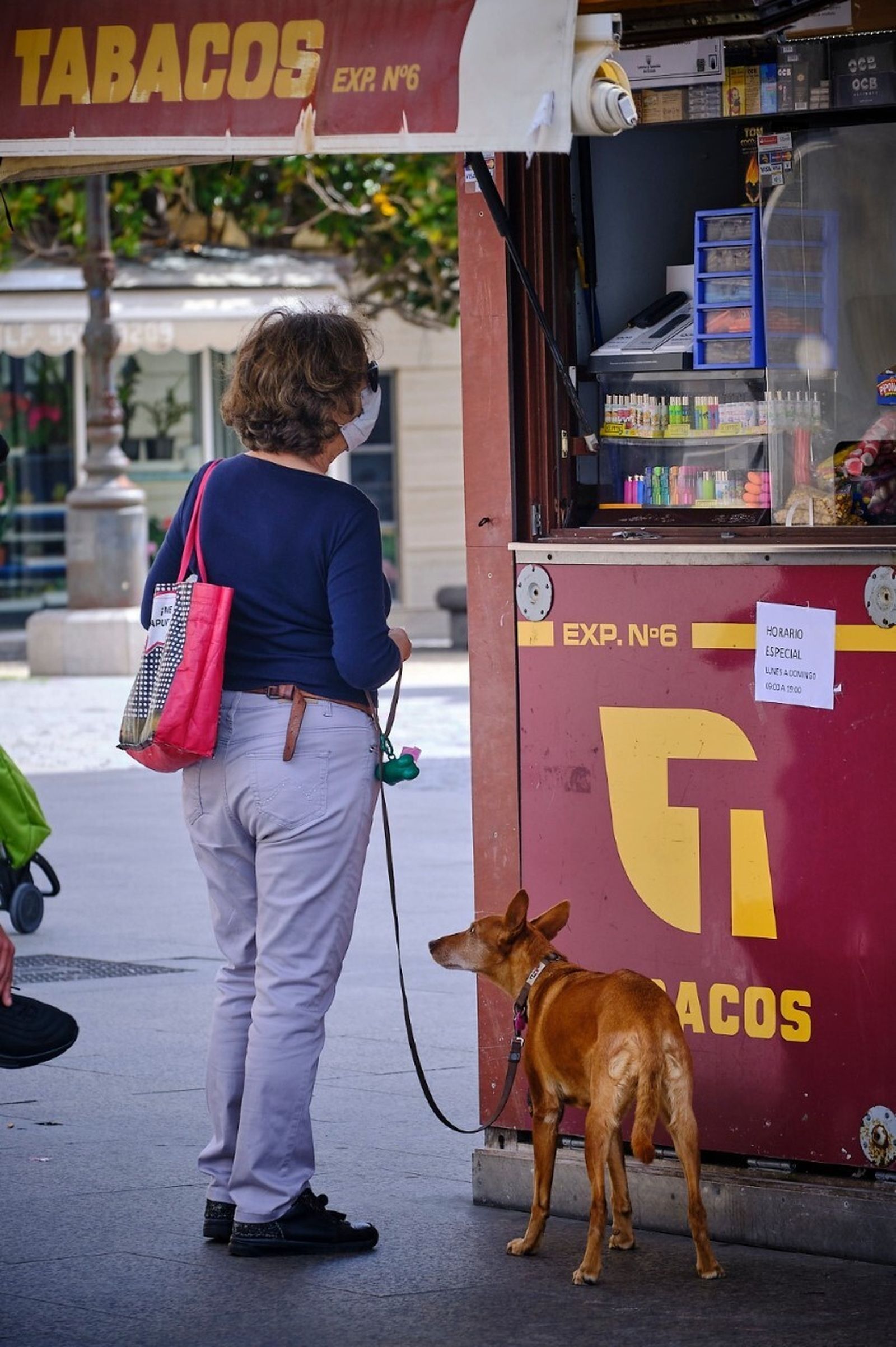 Los estancos de barrio son los que han salido más beneficiados de la crisis del coronavirus.