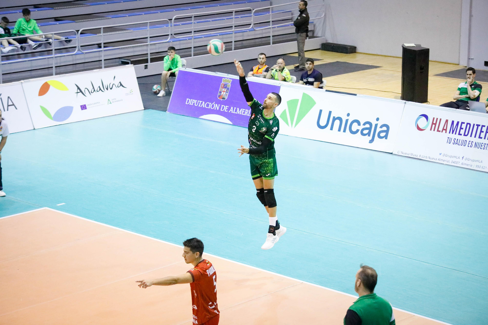 Imágenes del partido entre Unicaja Almería y Grupo Herce Soria