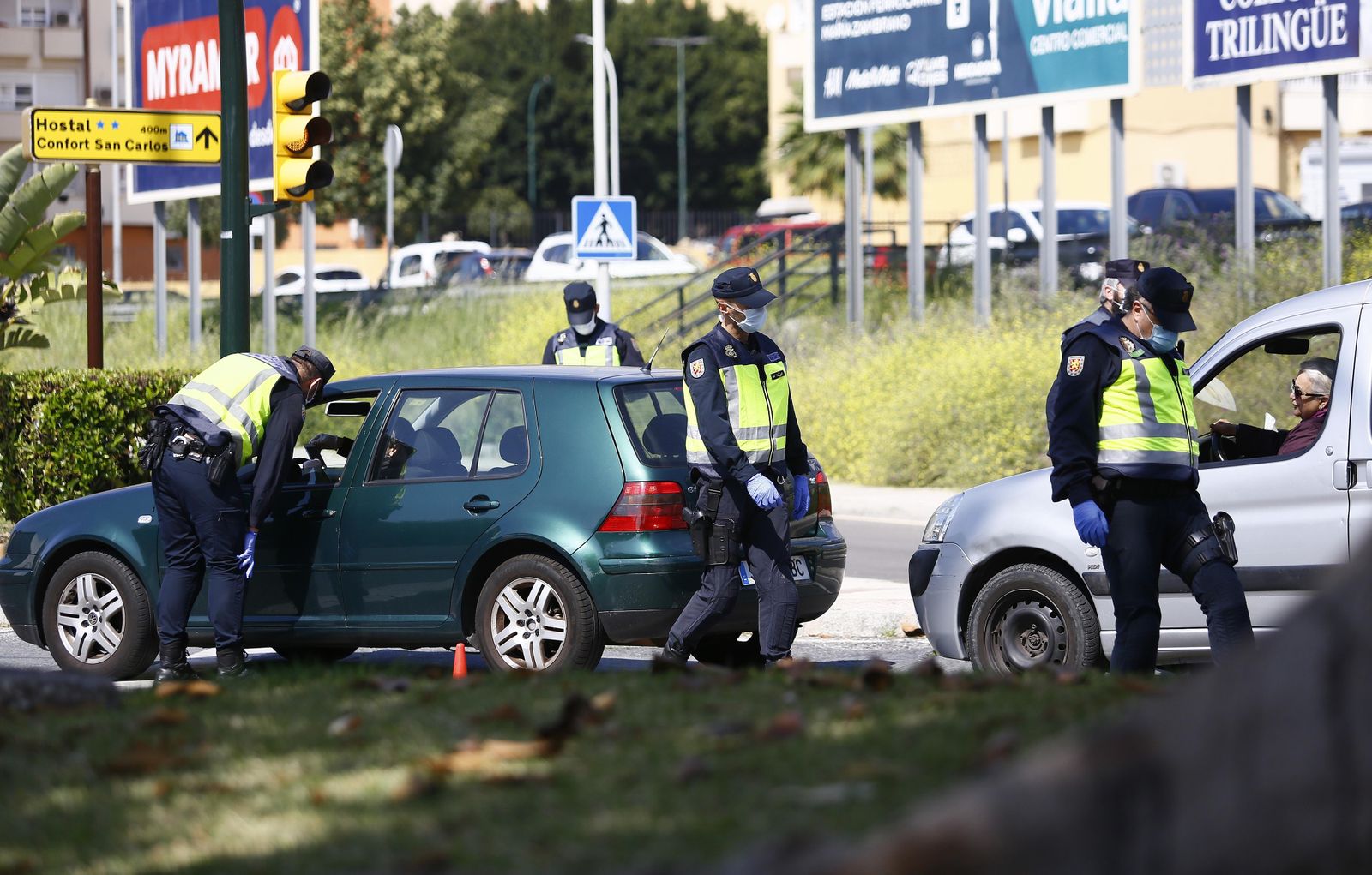 Coronavirus: Controles en las carreteras de Málaga, en fotos