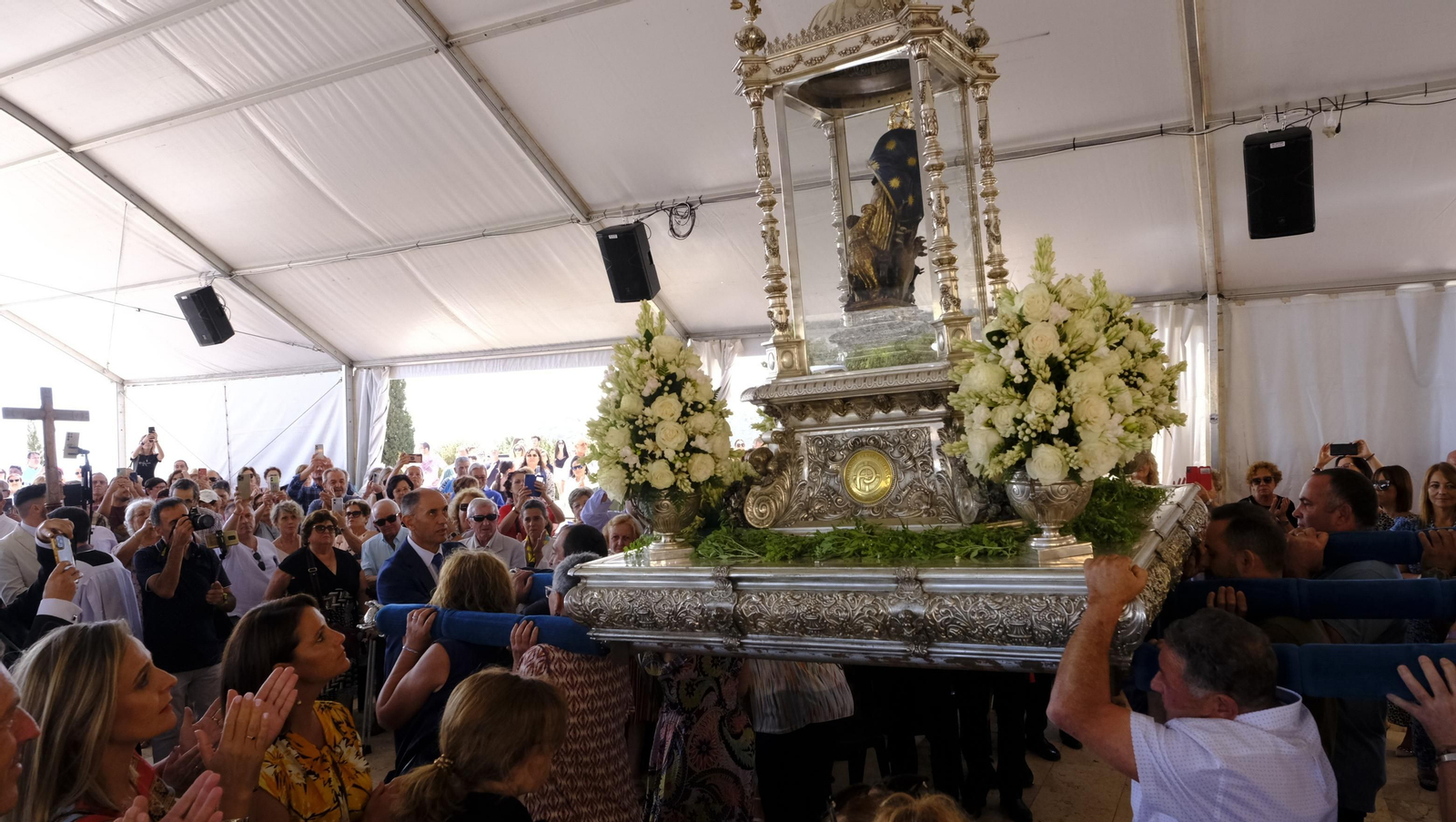 La Virgen del Saliente es venerada por los fieles en su Santuario