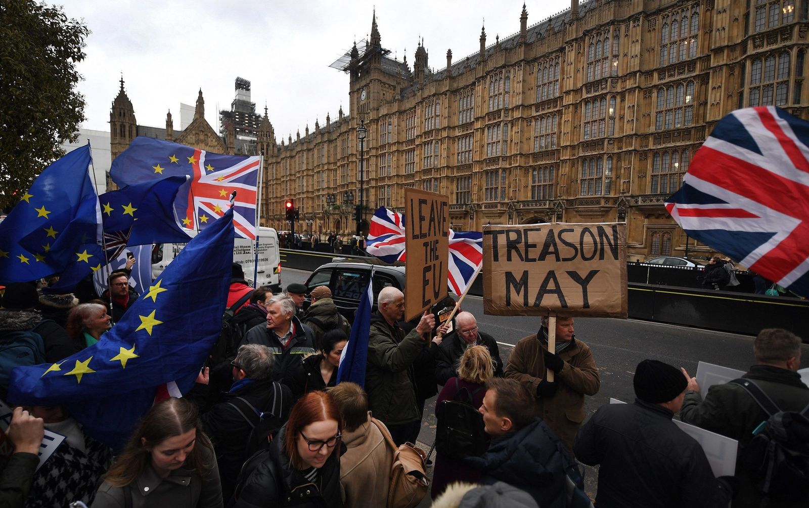 Protestas en el exterior del Parlamento británico