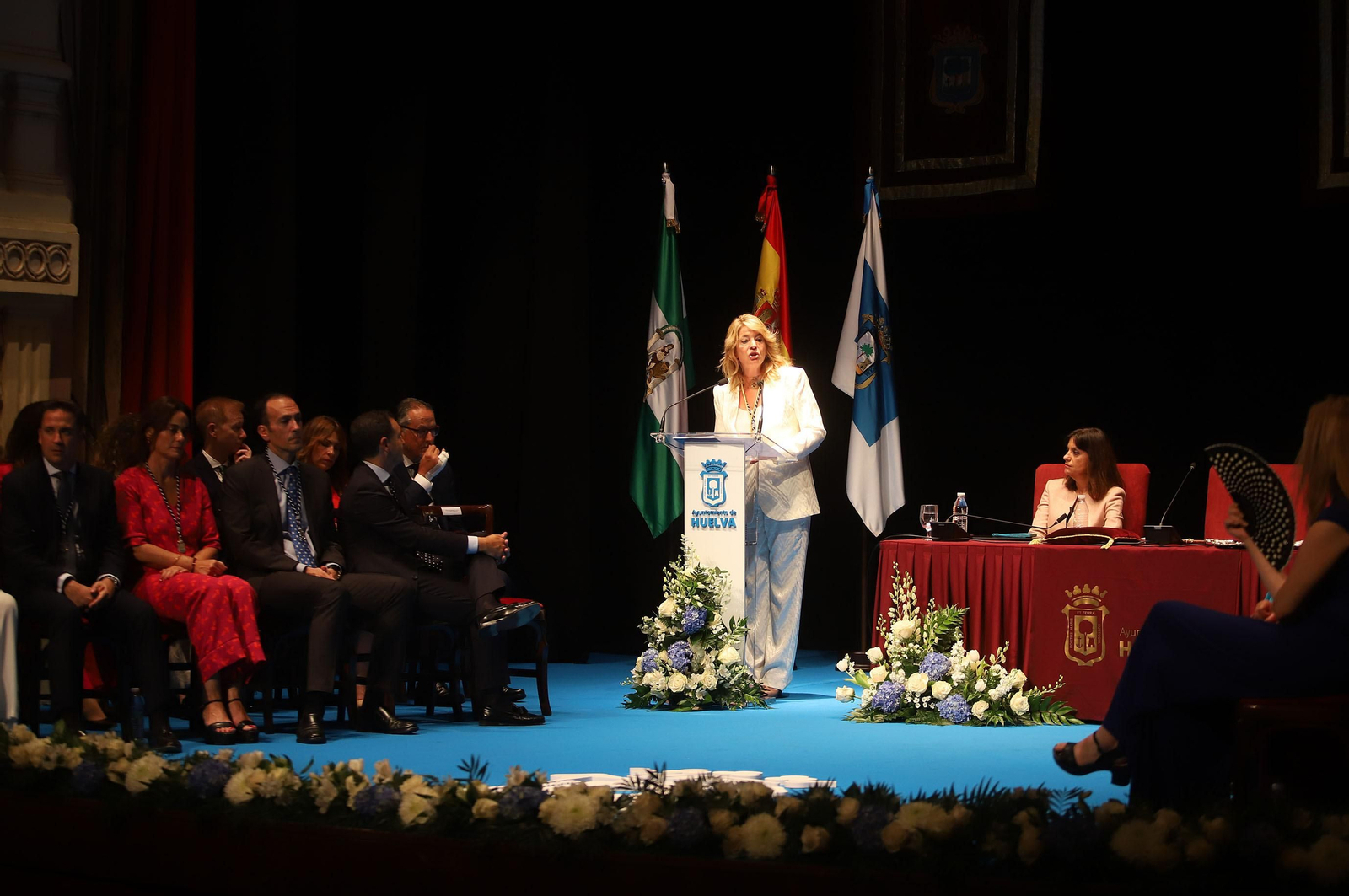 Imágenes de la toma de posesión de Pilar Miranda como alcaldesa de Huelva