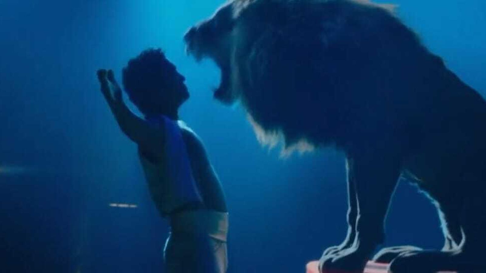 Jaime Lorente es Ángel Cristo en 'Cristo y Rey'