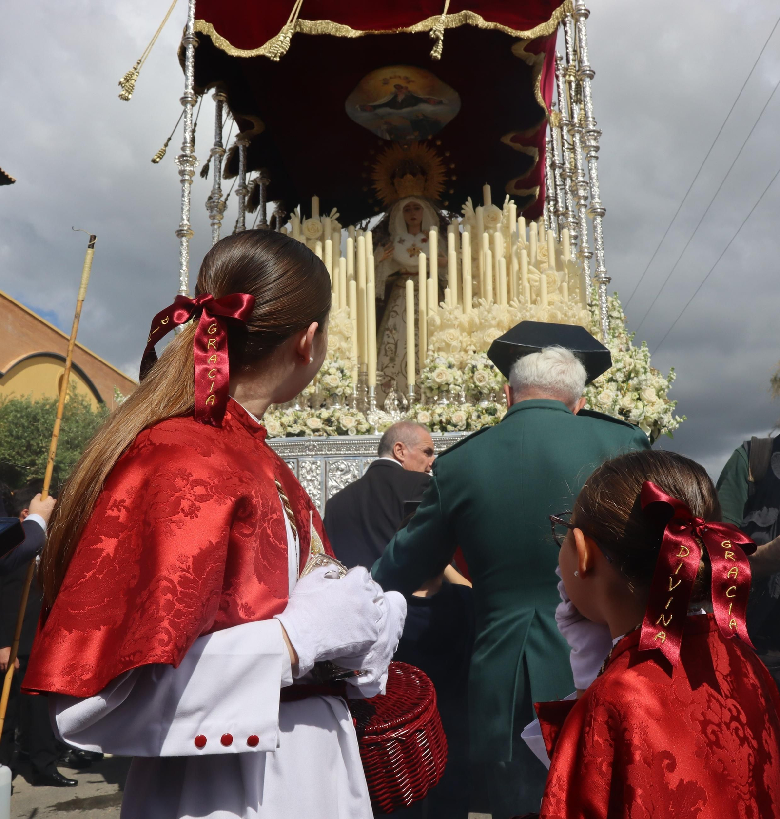 La Hermandad de Padre Pío en la Semana Santa de Sevilla 2025