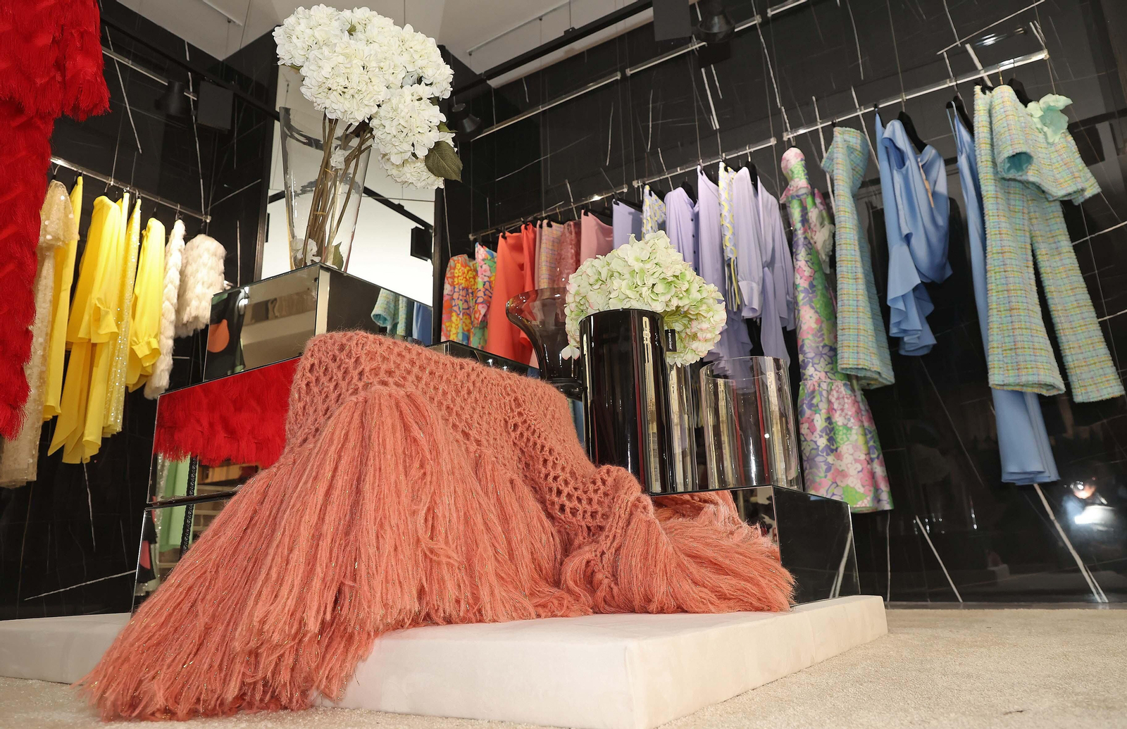 Boutique Pirámide de Algeciras, en imágenes