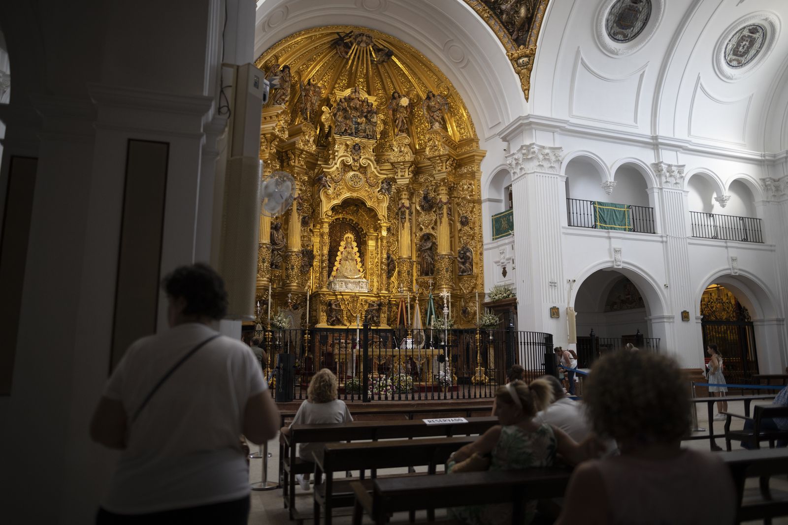 Ambiente del jueves 18 de agosto en la aldea de El Rocío durante el Rocío Chico