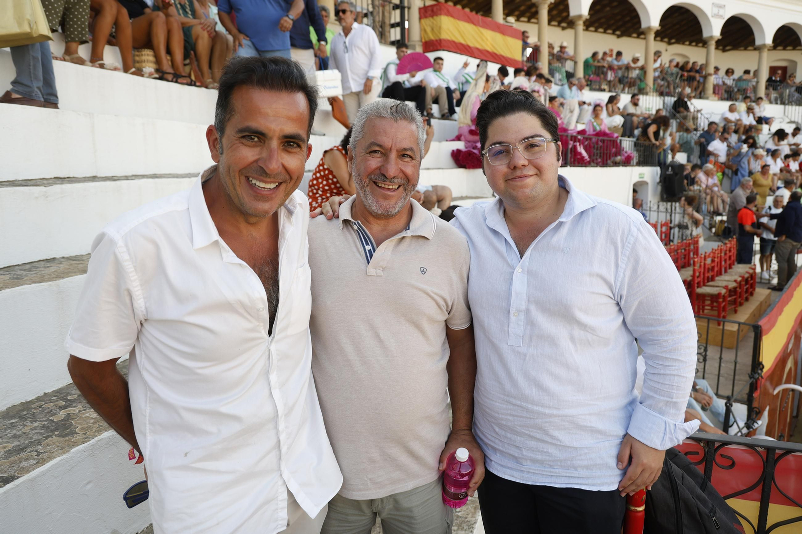 Búscate en la plaza de toros de San Roque durante la corrida de la Feria