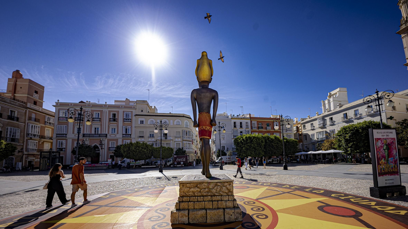 Esculturas fenicias efímeras en Cádiz