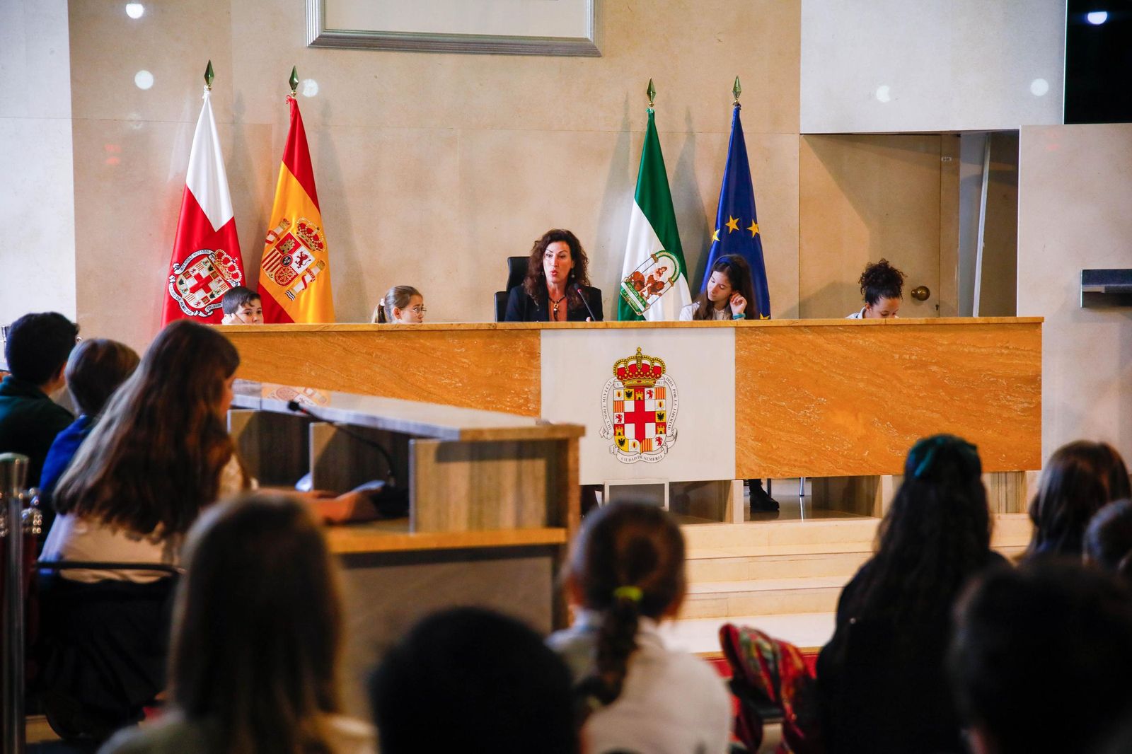 Visita al Ayuntamiento de Almería del colegio Virgen de Fátima, en imágenes