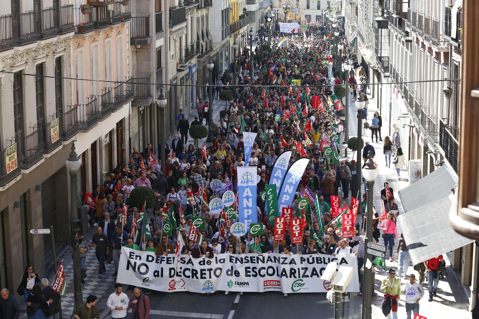 La segunda concentración, por el centro.