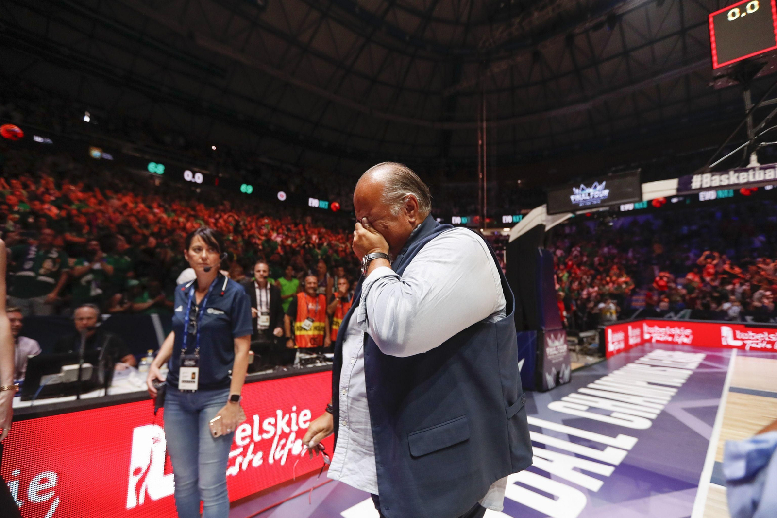 Dzikic, en el Carpena con el Hapoel.