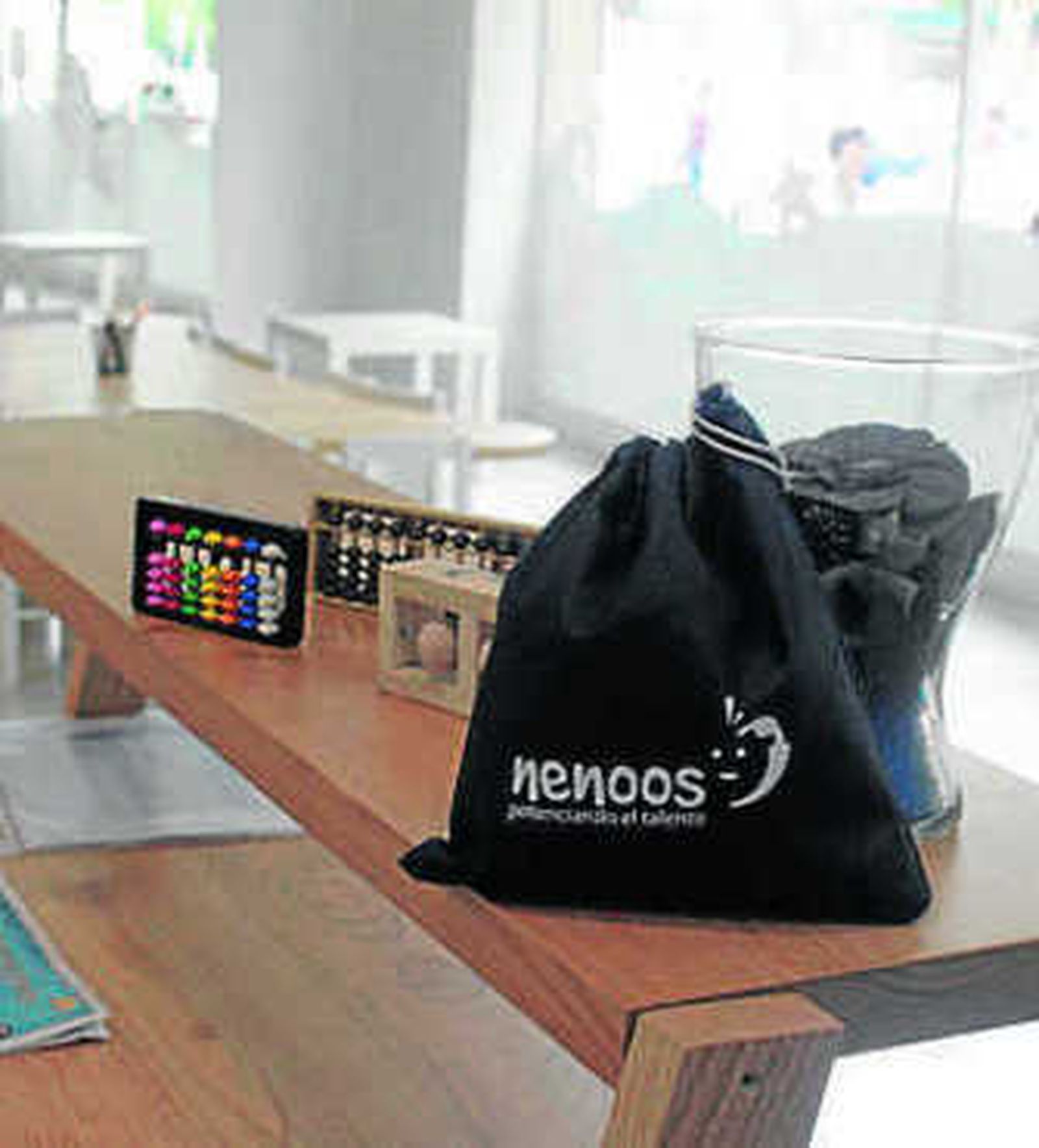 Talleres de ocio inteligente en el centro Nenoos