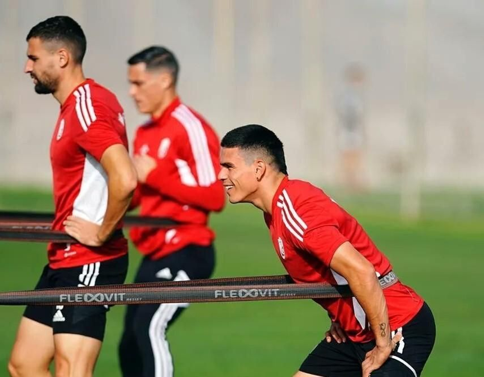 Jugadores del Granada CF en un entrenamiento