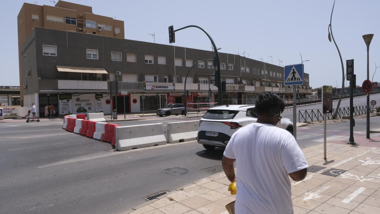 Último día del Puente de la Avenida del Mediterráneo, en imágenes