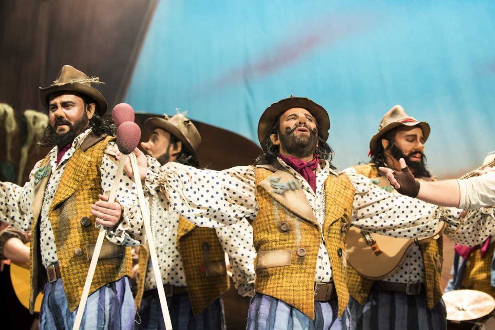 Las imágenes de la primera función de cuartos