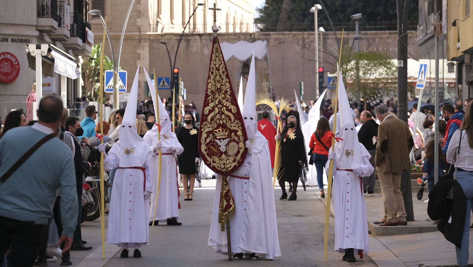 Fotogalería de la procesión de La Borriquita en Almería. Semana Santa 2022.
